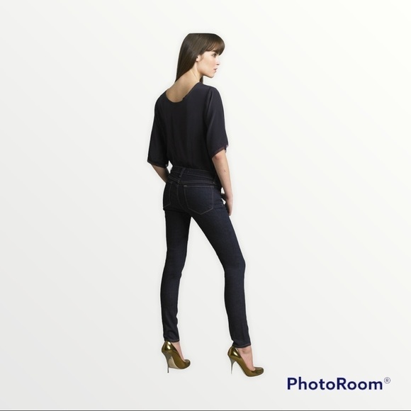 J BRAND x REVOLVE 910 Super Skinny Medium Dark Wash Mid Rise Jean,  Size 24 - Picture 3 of 8